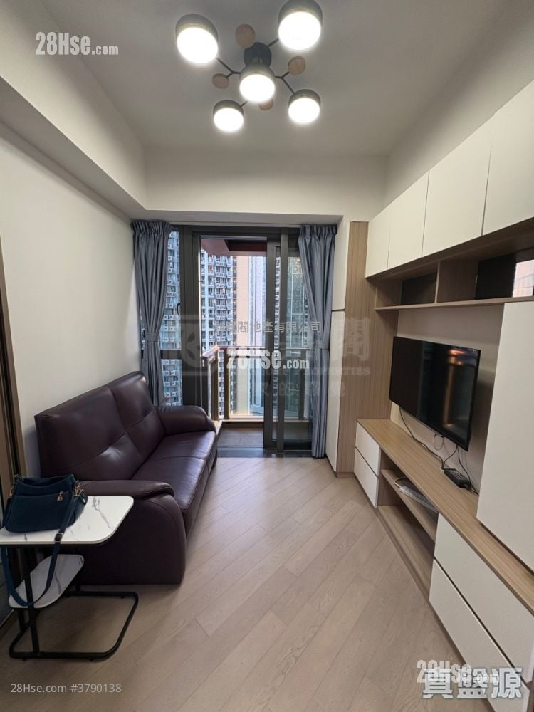 Upper River Bank Sell 2 Bedrooms 466 ft²