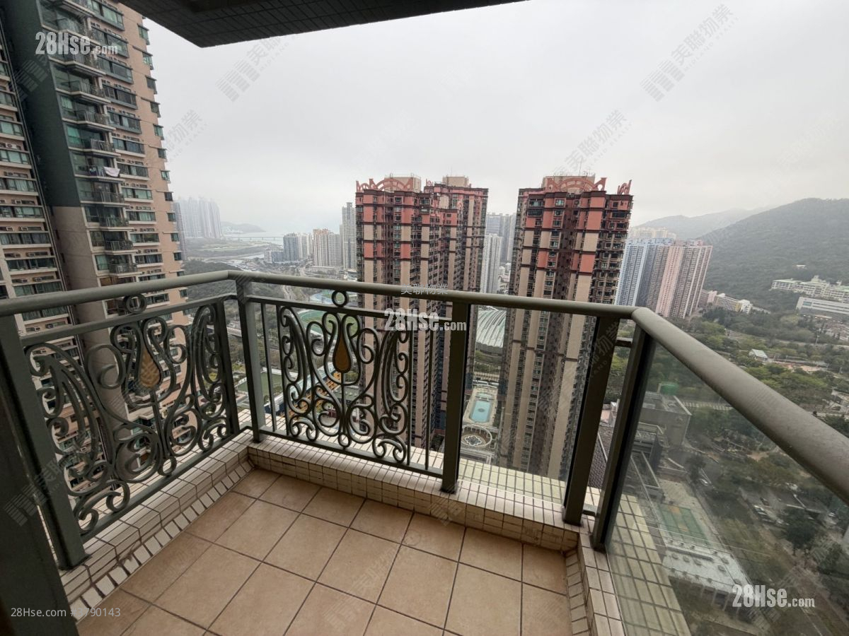 Residence Oasis Sell 2 Bedrooms , 1 Bathroom 490 ft²