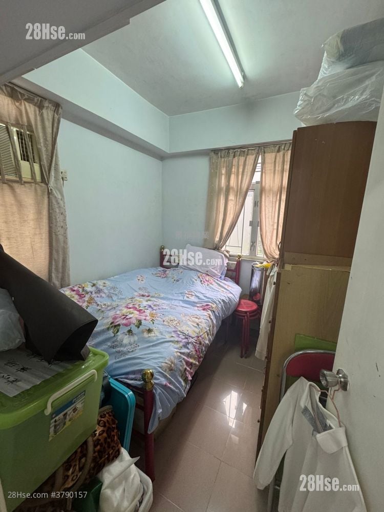 利基大厦 售盘 2 房 , 1 浴室 454 平方尺