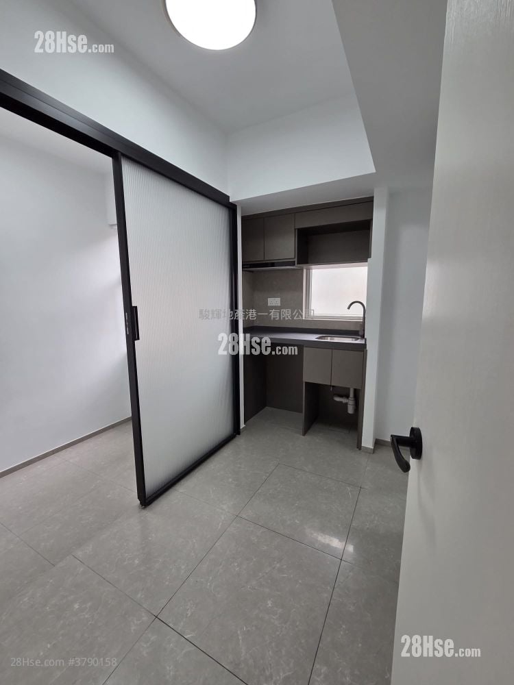 Pollock Building Rental 1 Bedroom , 1 Bathroom 160 ft²