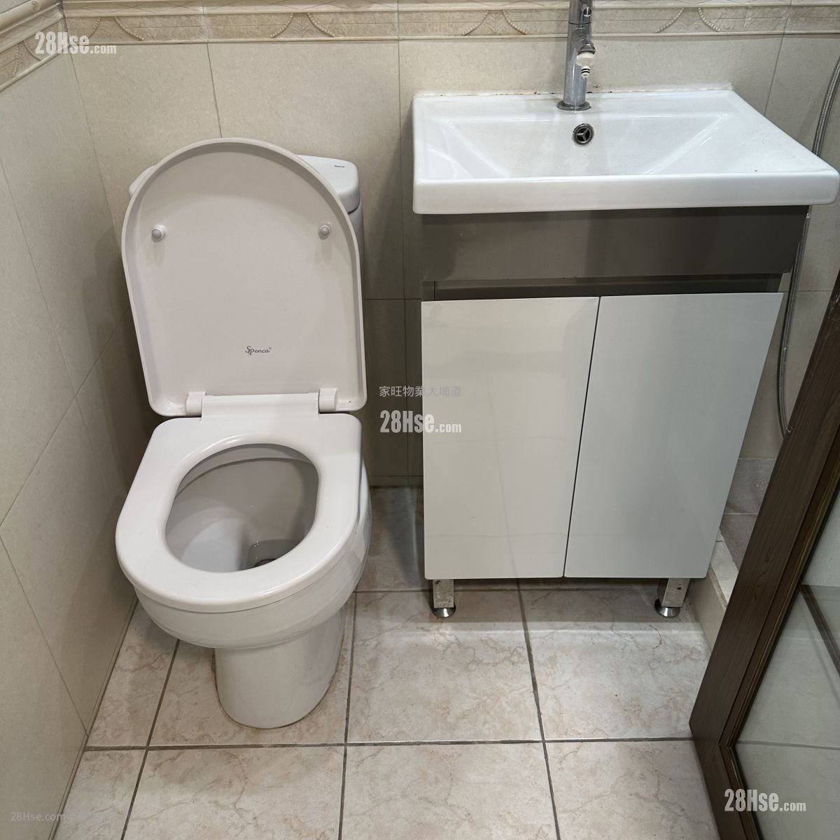 金都中心 租盘 3 房 , 1 浴室 301 平方尺