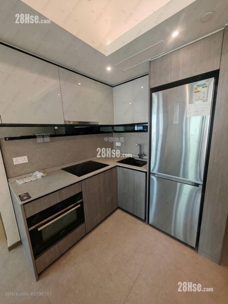 Yoho West Sell 2 Bedrooms 433 ft²