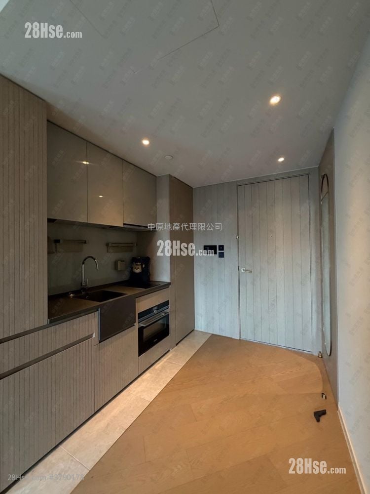 柏傲庄 售盘 1 房 350 平方尺