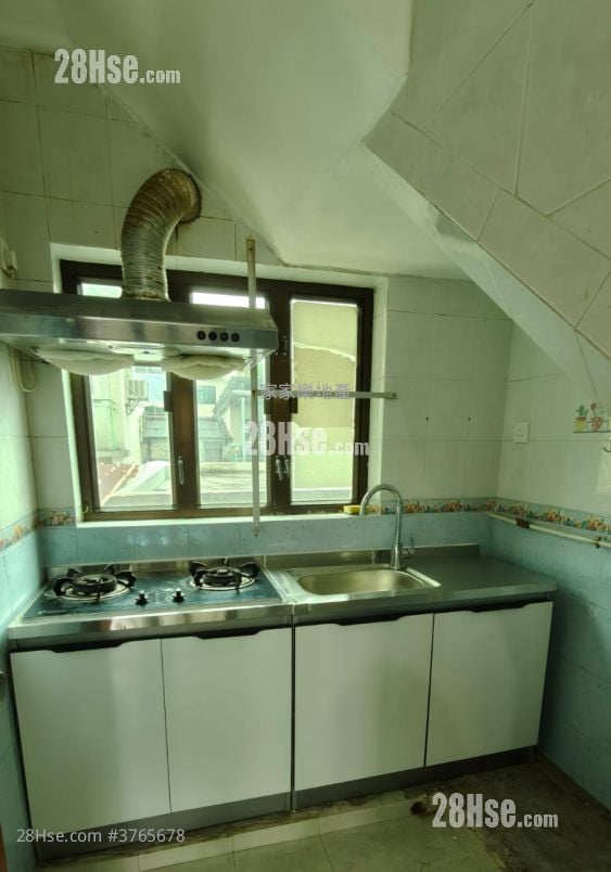 Village Rental 3 Bedrooms , 1 Bathroom