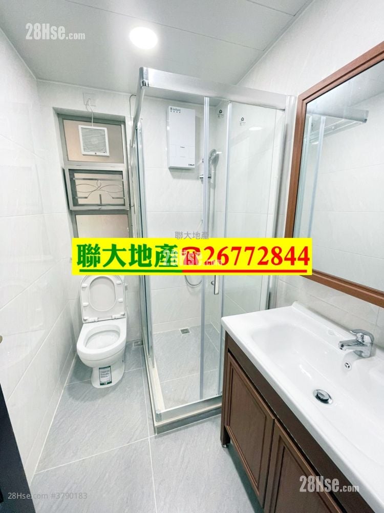 村屋 租盘 3 房 , 1 浴室 630 平方尺