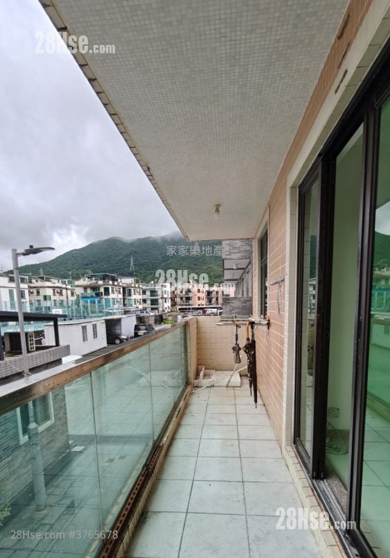 Village Rental 3 Bedrooms , 1 Bathroom