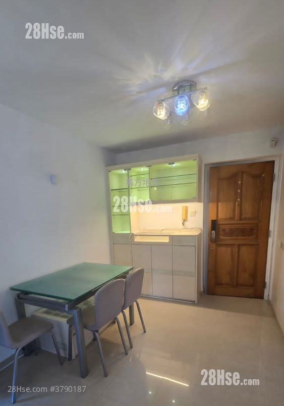 富宝花园 售盘 3 房 , 1 浴室 592 平方尺