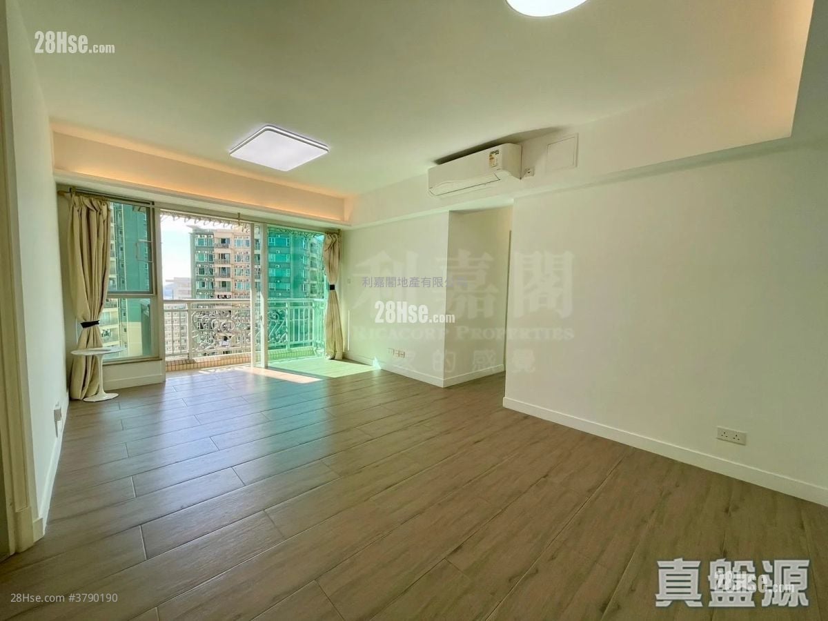 Metro Town Sell 3 Bedrooms 731 ft²