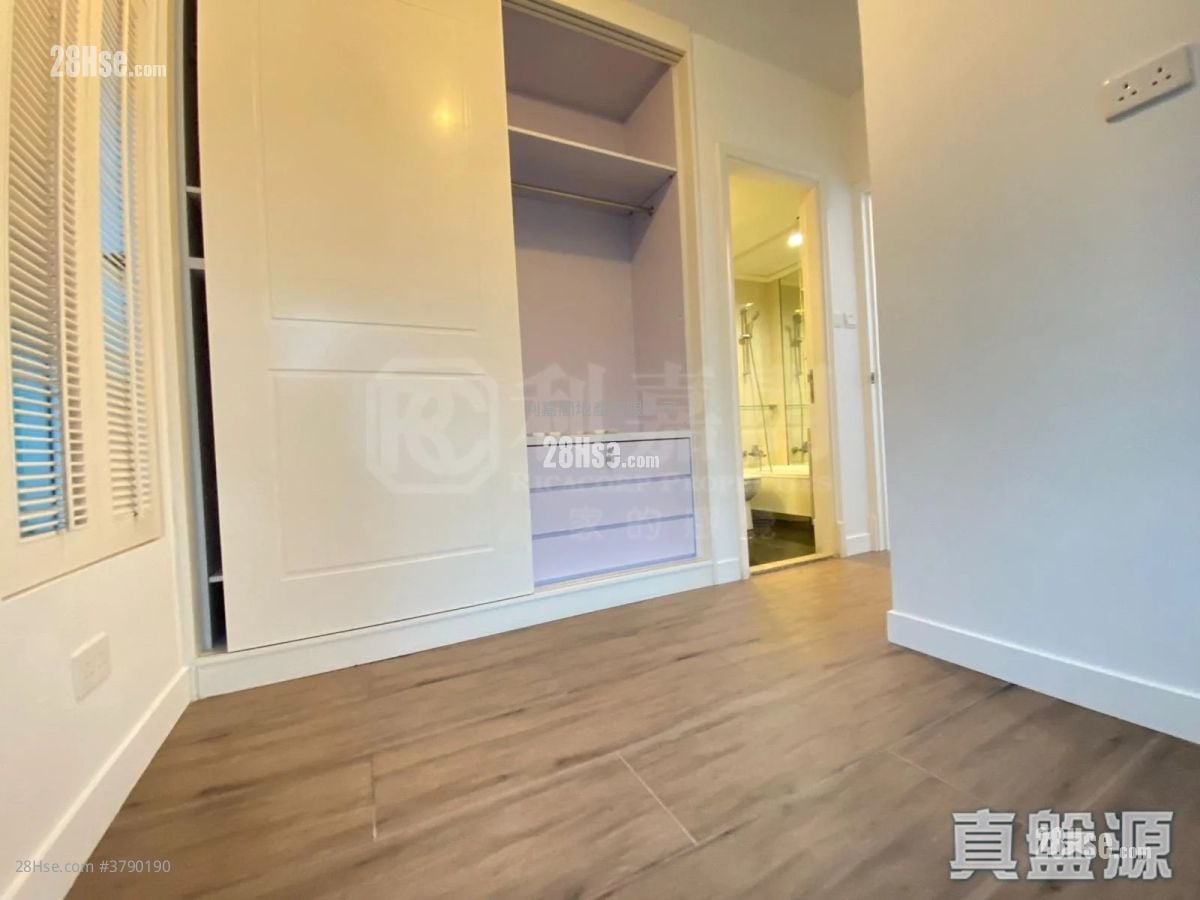 Metro Town Sell 3 Bedrooms 731 ft²