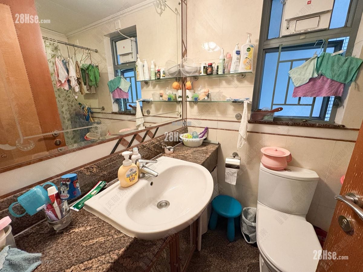 Ocean Shores Sell 3 Bedrooms , 2 Bathrooms 676 ft²