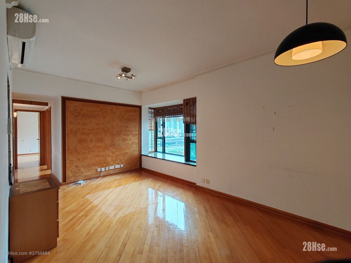 灝景灣 售盤 3 房 , 2 浴室 684 平方呎