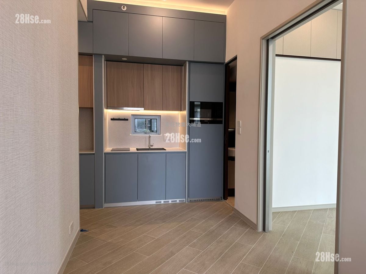 晓柏峰 租盘 1 房 , 1 浴室 305 平方尺