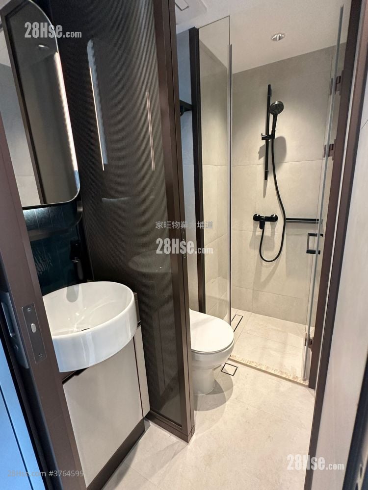 晓柏峰 租盘 1 房 , 1 浴室 305 平方尺