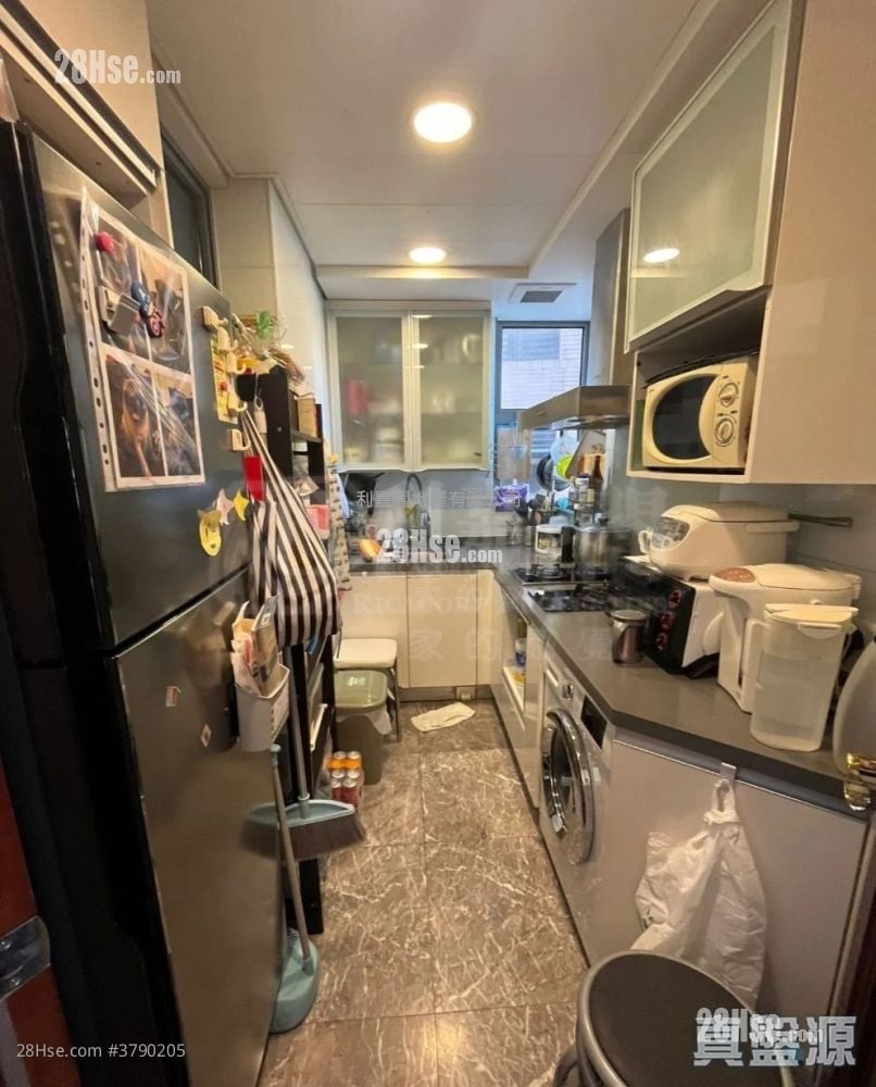 The Palazzo Sell 2 Bedrooms 546 ft²