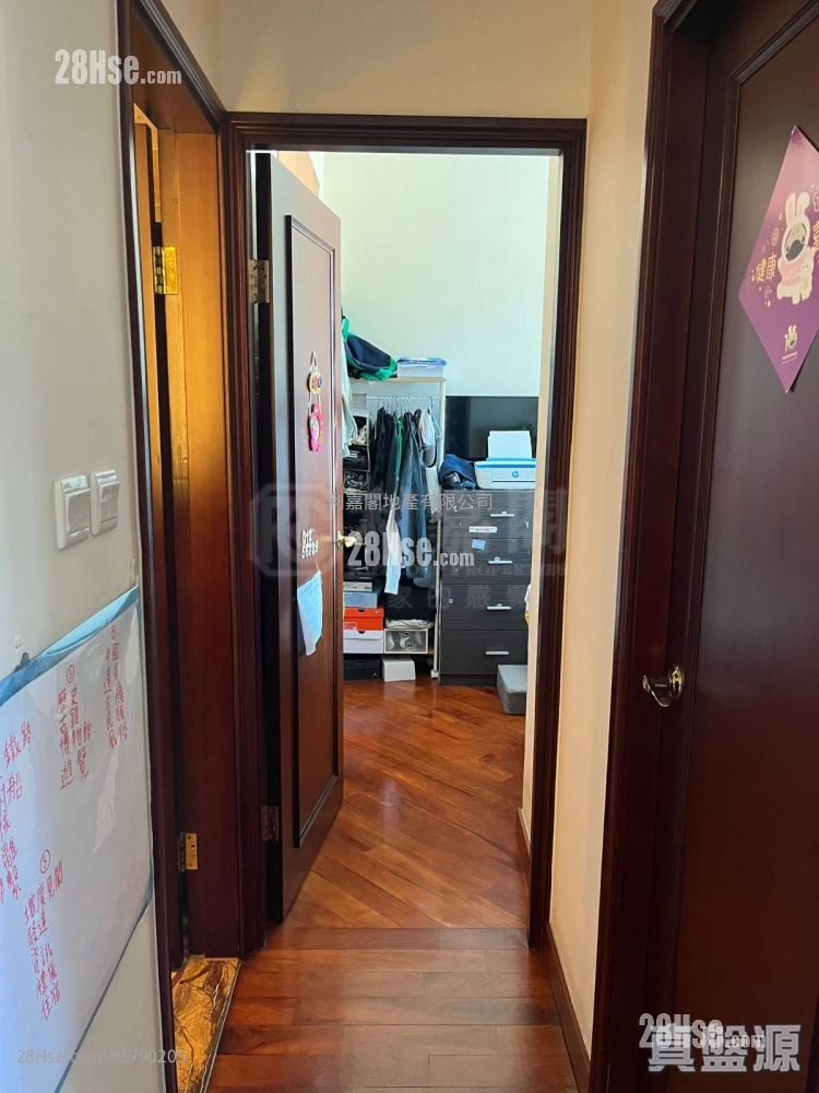 The Palazzo Sell 2 Bedrooms 546 ft²