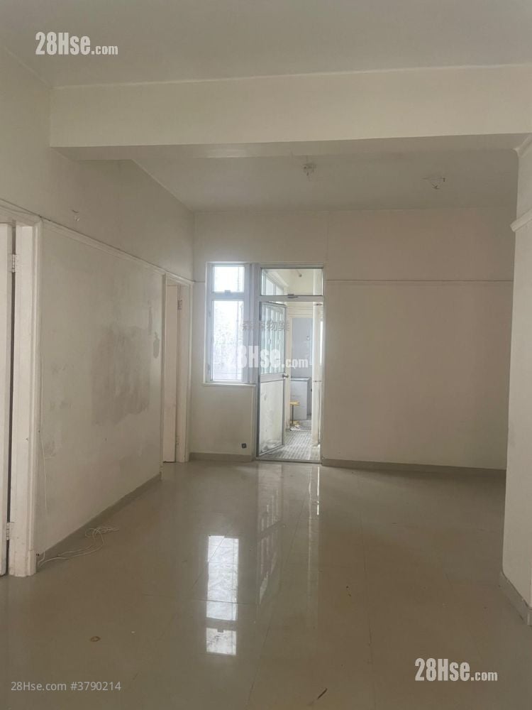 孔雀道唐一楼 租盘 2 房 , 1 浴室 758 平方尺