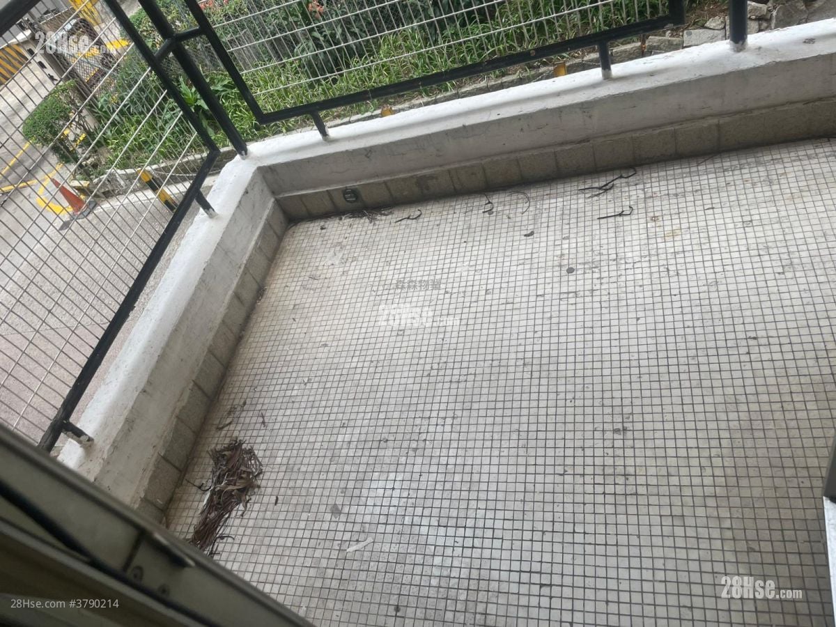 孔雀道唐一楼 租盘 2 房 , 1 浴室 758 平方尺