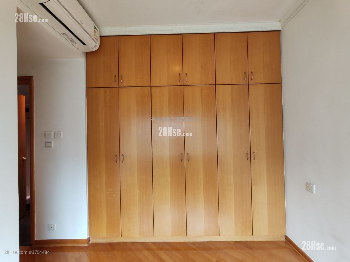 灝景灣 售盤 3 房 , 2 浴室 684 平方呎