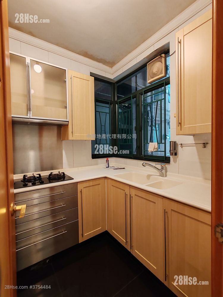 灝景灣 售盤 3 房 , 2 浴室 684 平方呎