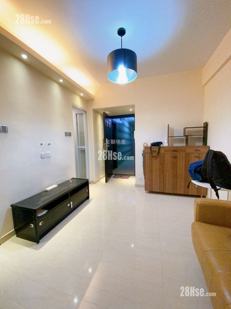 Golden Lion Garden Sell 2 Bedrooms 285 ft²