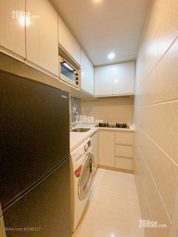 Golden Lion Garden Sell 2 Bedrooms 285 ft²