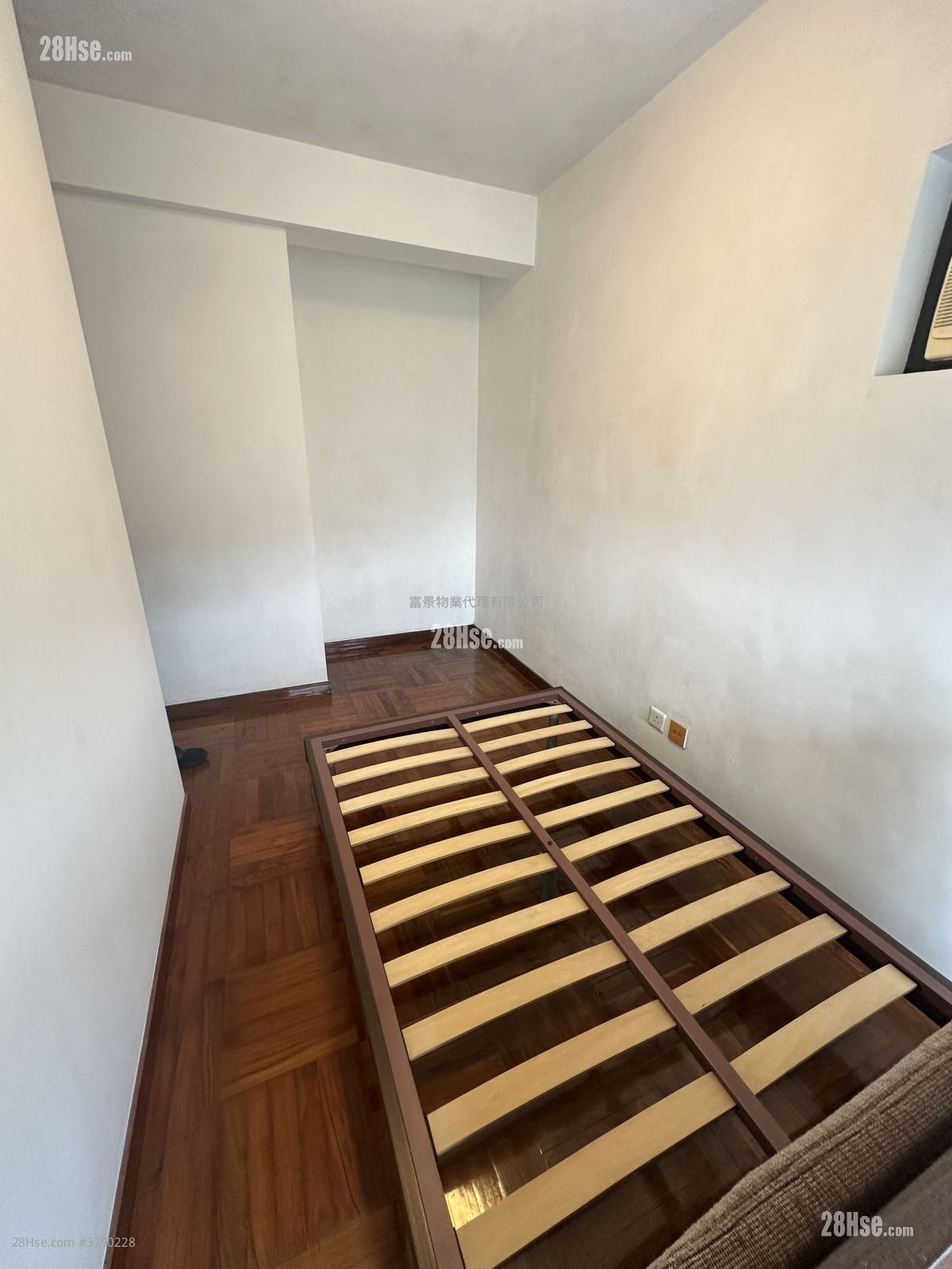 豫丰花园 租盘 2 房 , 1 浴室 397 平方尺