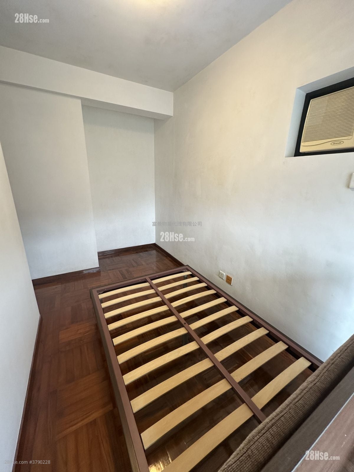 豫丰花园 租盘 2 房 , 1 浴室 397 平方尺