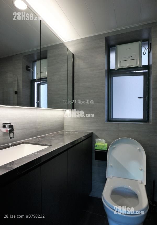 岚山 售盘 3 房 , 2 浴室 845 平方尺