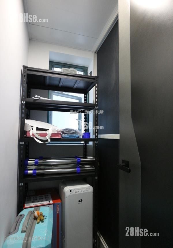 岚山 售盘 3 房 , 2 浴室 845 平方尺