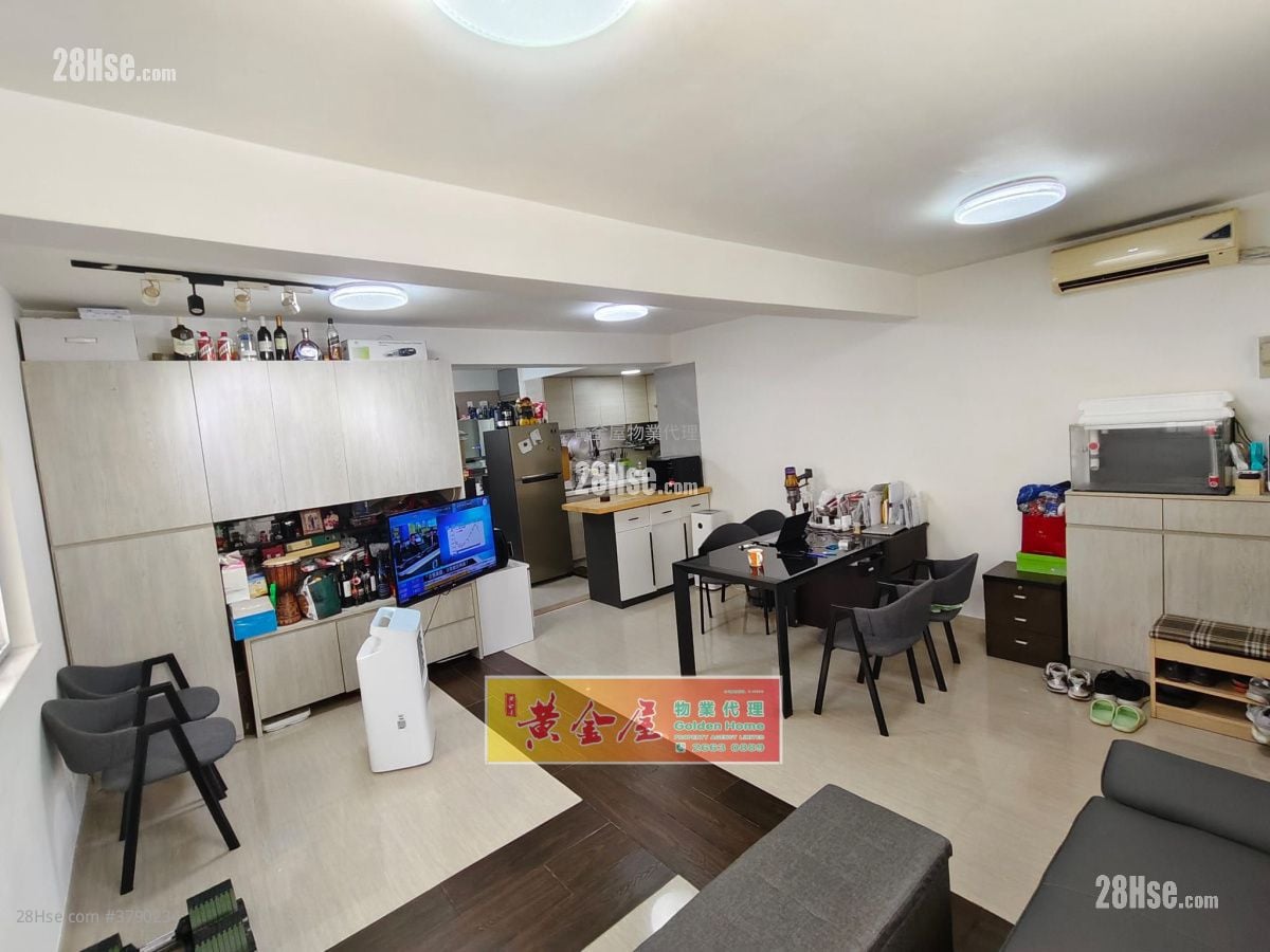 村屋 售盘 3 房 , 2 浴室