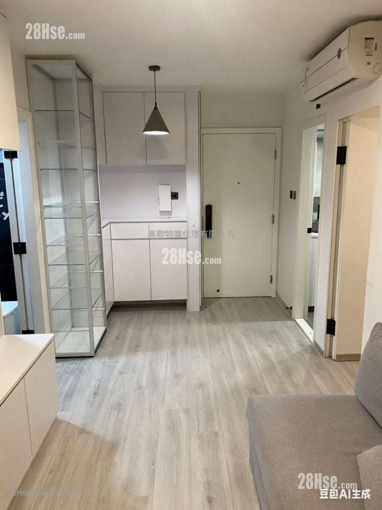 Park Central Sell 2 Bedrooms 384 ft²