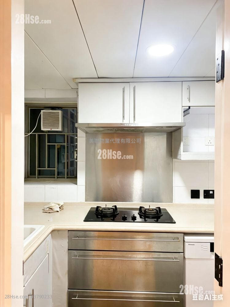 Park Central Sell 2 Bedrooms 384 ft²