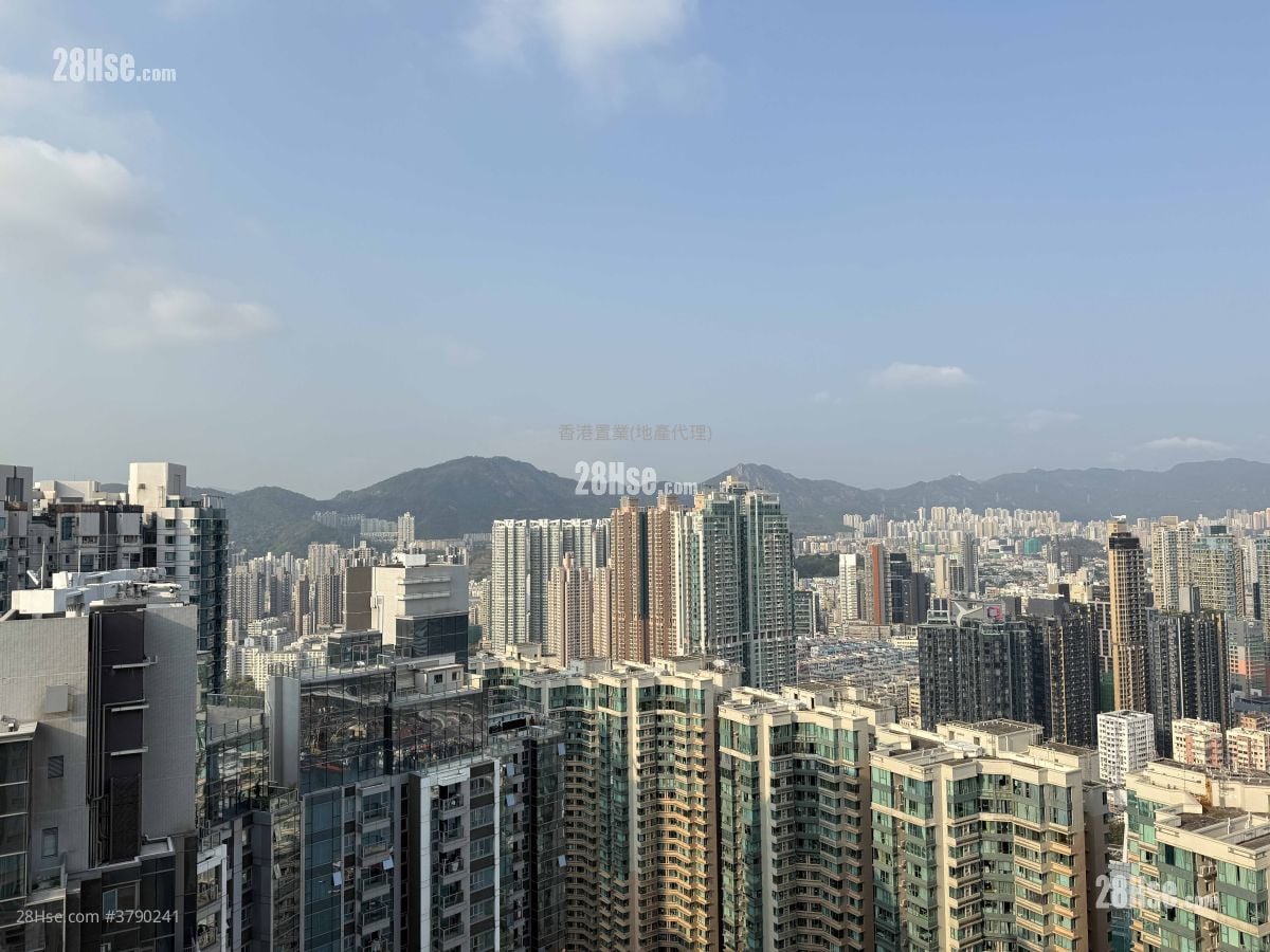 一号银海 售盘 3 房 , 2 浴室 665 平方尺