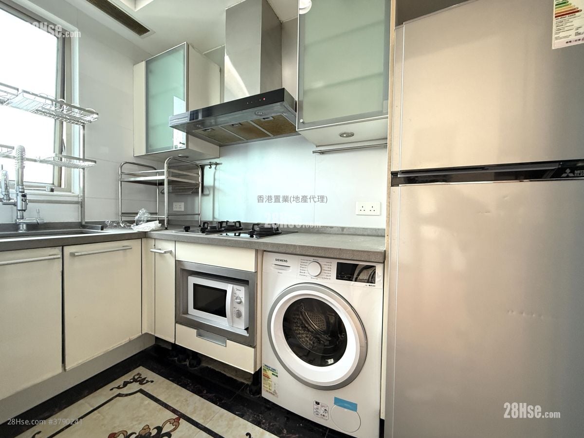 一号银海 售盘 3 房 , 2 浴室 665 平方尺