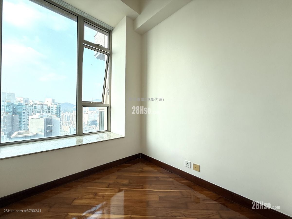 一号银海 售盘 3 房 , 2 浴室 665 平方尺