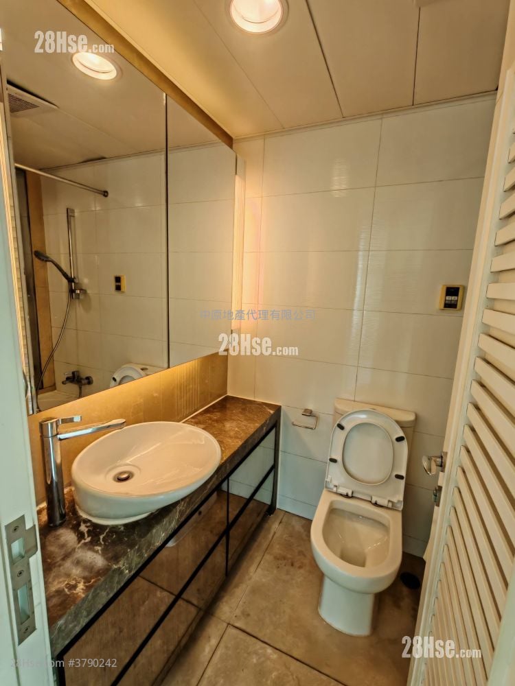 Mont Vert Rental 3 Bedrooms 751 ft²