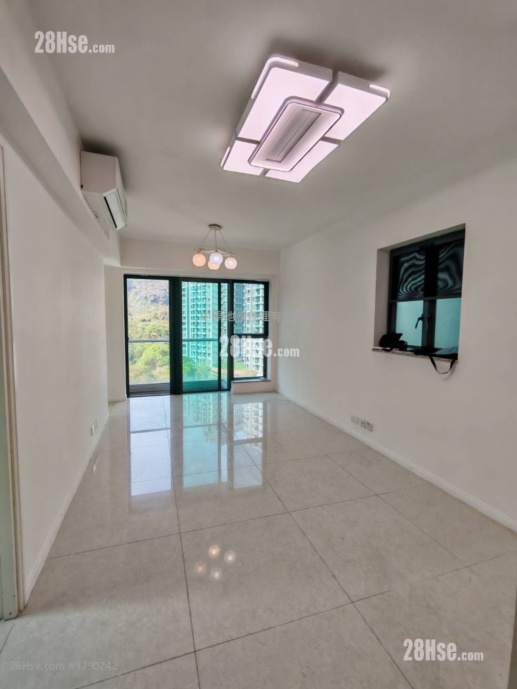 Mont Vert Rental 3 Bedrooms 751 ft²