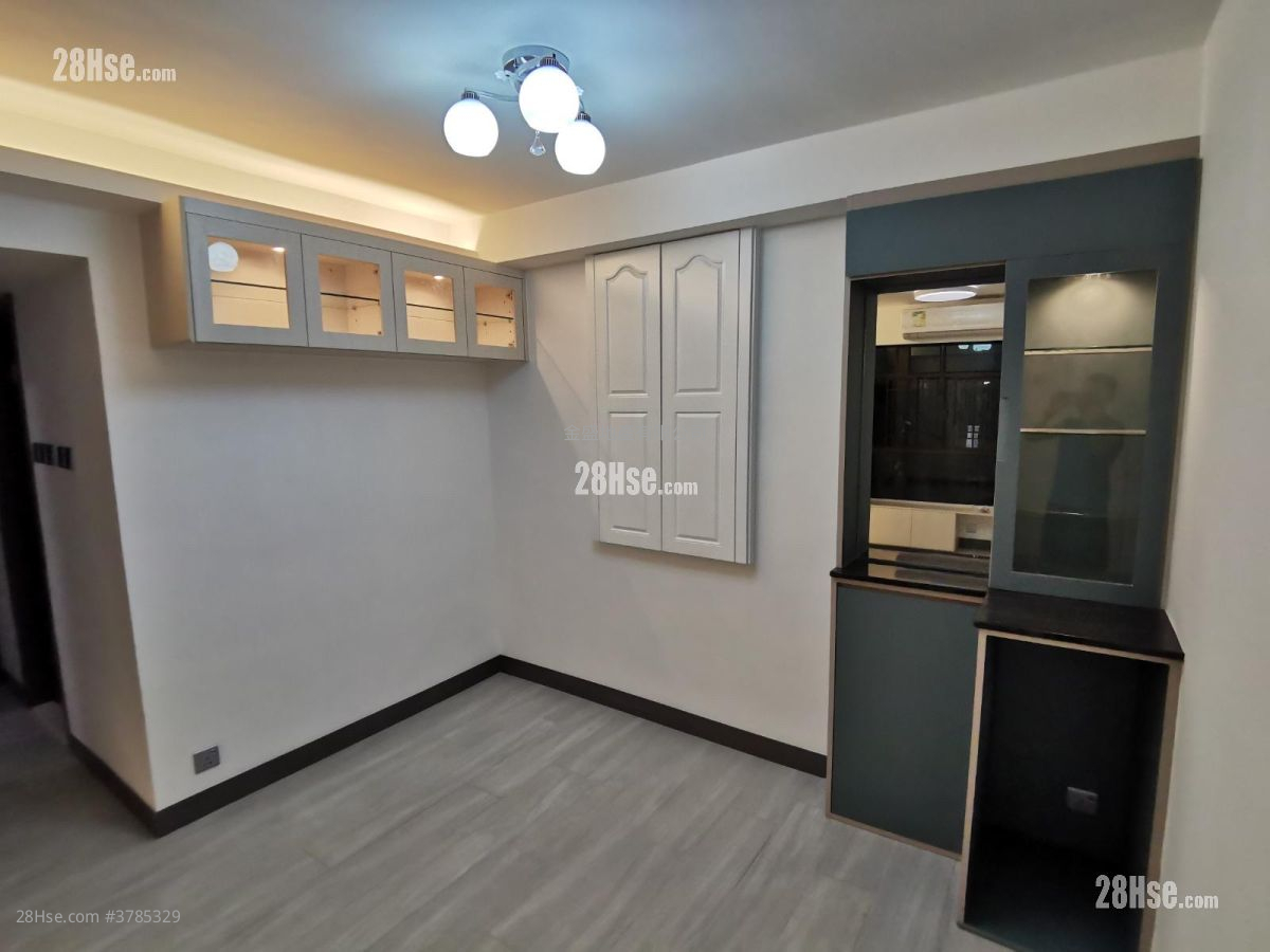 富泽花园 租盘 3 房 , 2 浴室 738 平方尺