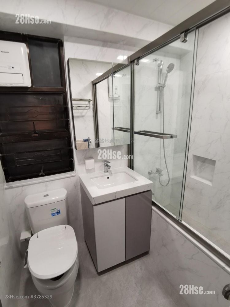 富泽花园 租盘 3 房 , 2 浴室 738 平方尺