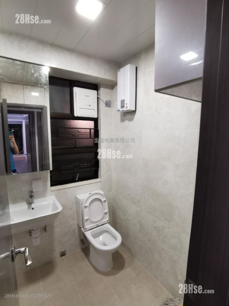 富泽花园 租盘 3 房 , 2 浴室 738 平方尺