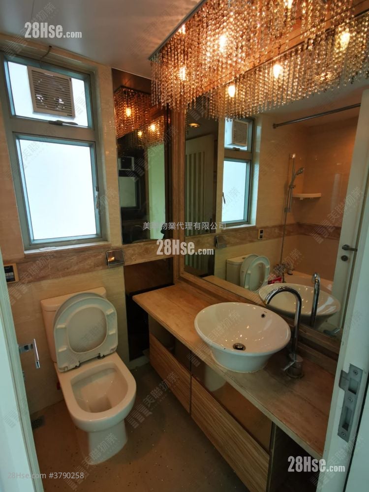 尚城 售盘 3 房 , 2 浴室 763 平方尺