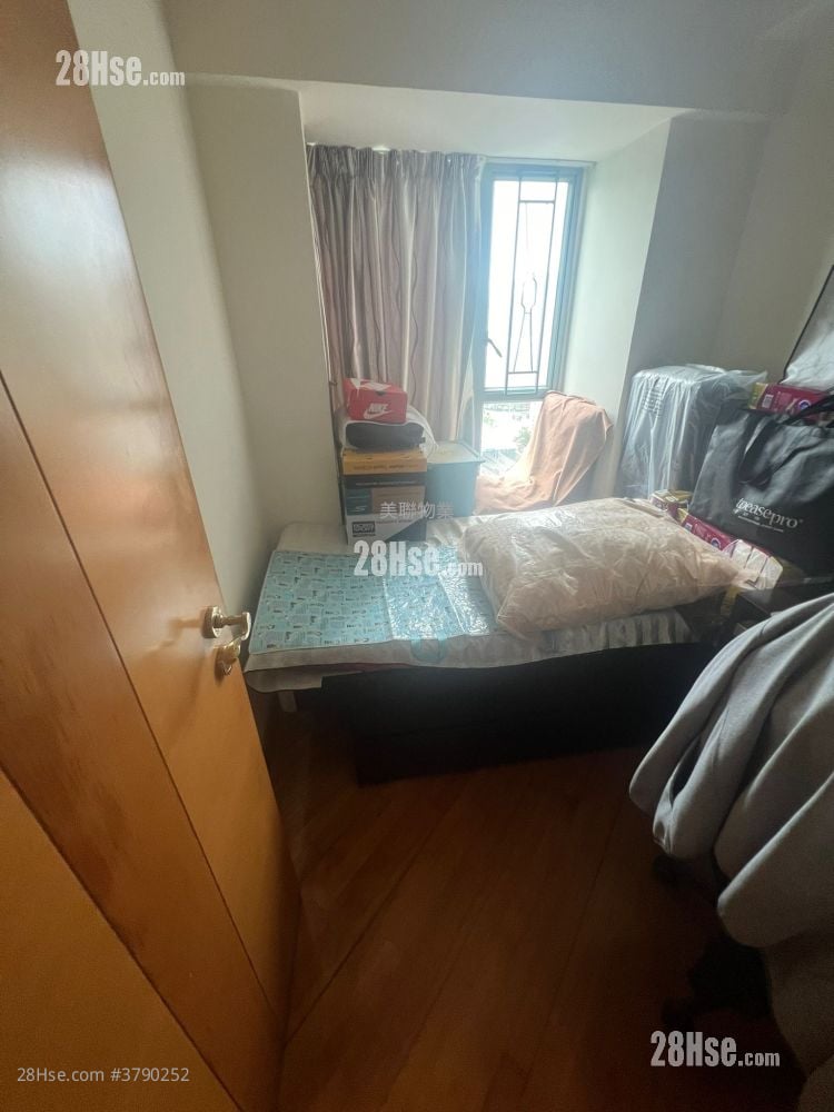 Tierra Verde Sell 3 Bedrooms , 2 Bathrooms 675 ft²