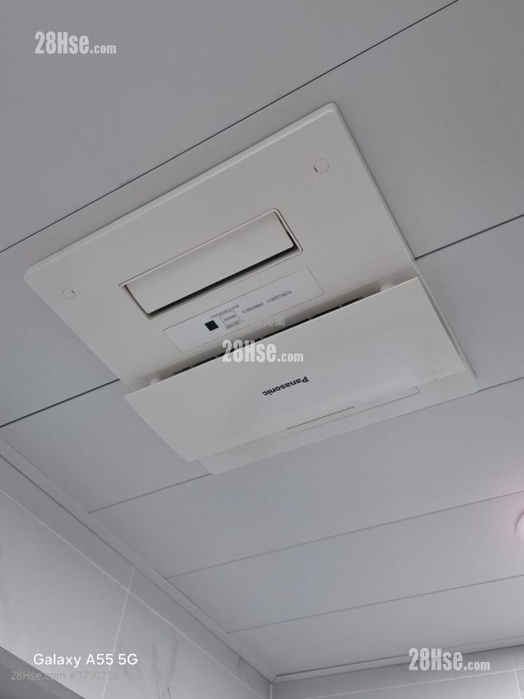 Tak Lee Building Rental Studio , 1 Bathroom 321 ft²