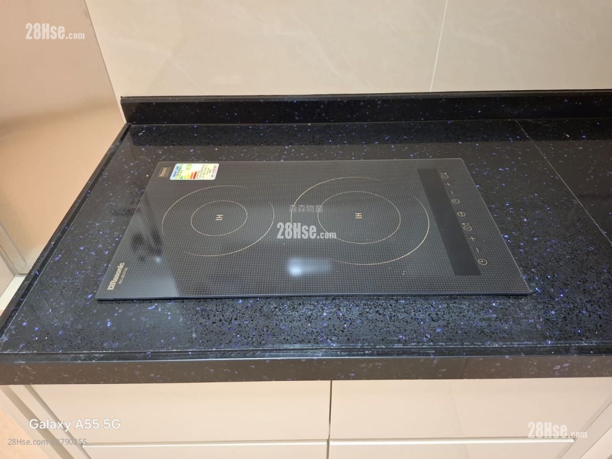 Tak Lee Building Rental Studio , 1 Bathroom 321 ft²