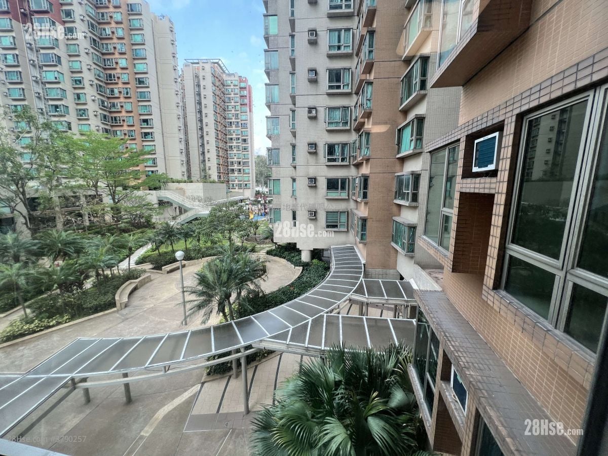 The Parcville Sell 2 Bedrooms , 1 Bathroom 460 ft²