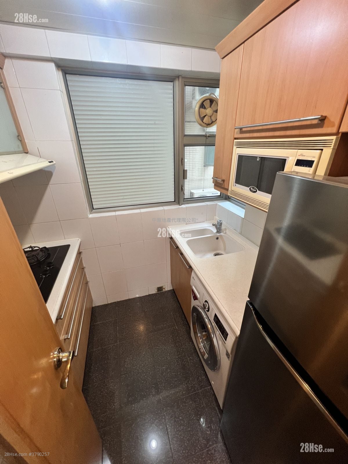 The Parcville Sell 2 Bedrooms , 1 Bathroom 460 ft²