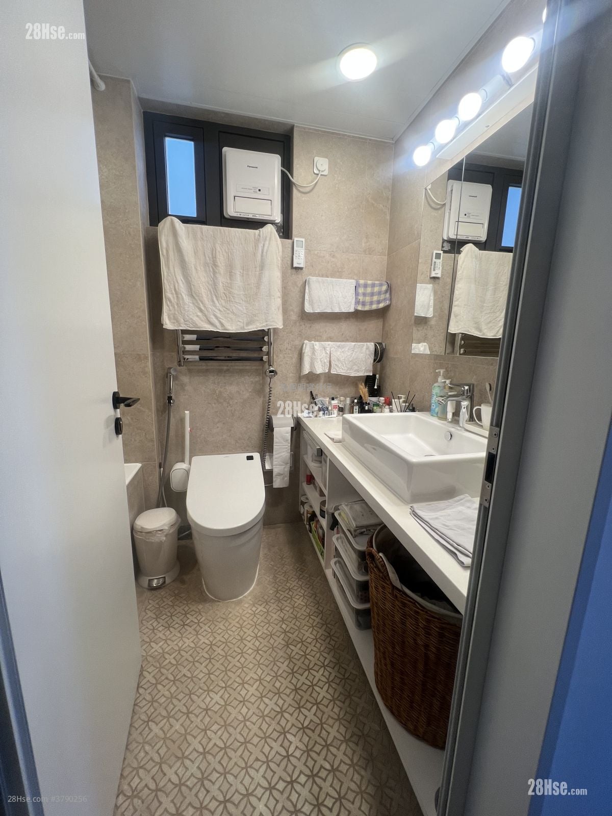 太古城 售盘 4 房 , 2 浴室 1,114 平方尺