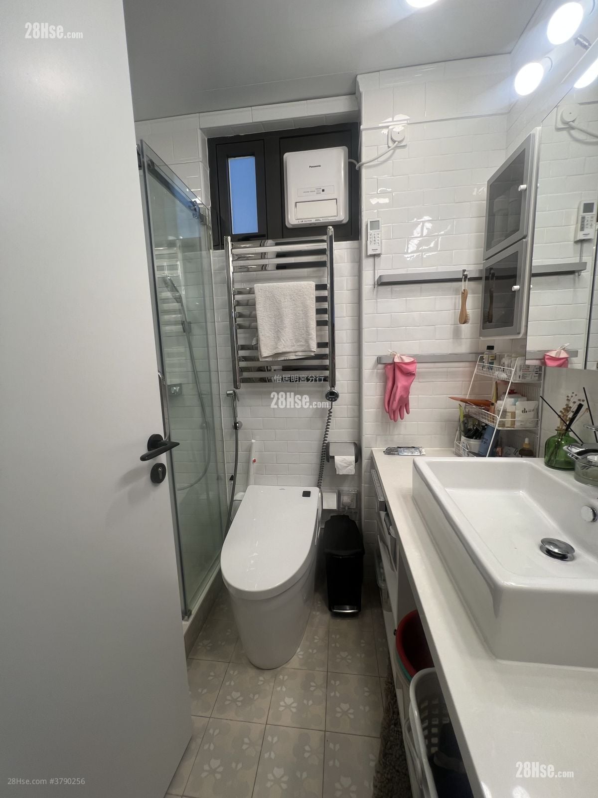 太古城 售盘 4 房 , 2 浴室 1,114 平方尺