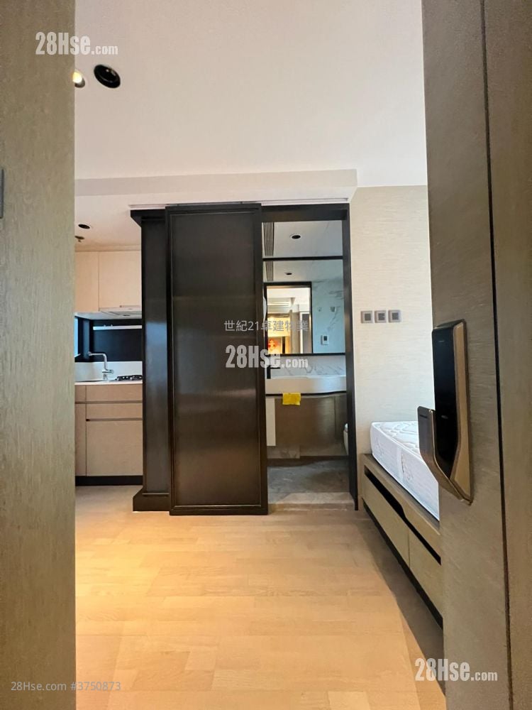The Paseo Sell Studio , 1 Bathroom 219 ft²