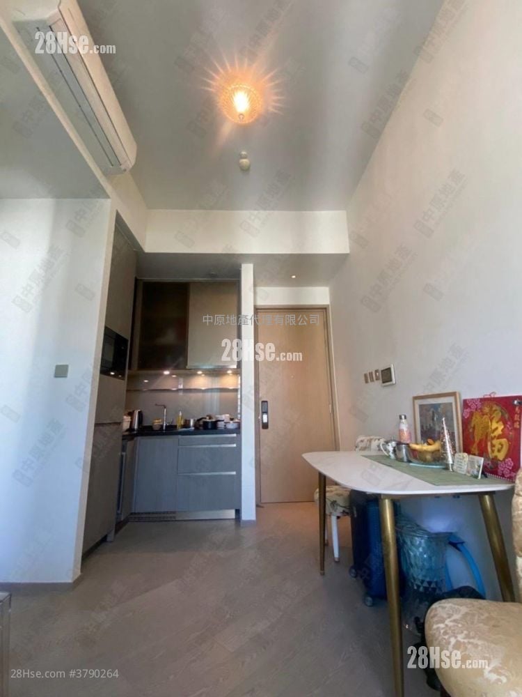 晟林 售盘 2 房 402 平方尺